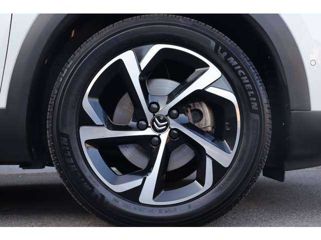 シトロエン シトロエン Ｃ５ エアクロス シャイン ブルーHDi 大分県 2020(令2)年 6.2万km 白 ナッパレザーパッケージ/サンルーフ/アダプティブクルーズコントロール/ブラインドスポットモニター/純正ディスプレイオーディオ/ＣａｒＰｌａｙ/ワイヤレス充電/バックカメラ/レザーシート（茶革）/シートヒーター/パワーシート（D席）/ディレクショナルヘッドライト/インテリジェントハイビーム/純正１８インチＡＷ/ＥＴＣ/社外ドライブレコーダー前後（ユピテル）