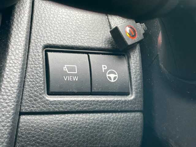 トヨタ プリウス Z 岩手県 2023(令5)年 1.7万km 黒 純正12.3インチディスプレイオーディオ/フルセグ　/パノラミックビューモニター　/ガラスルーフ　/モデリスタエアロ　/プリクラッシュセーフティ　/レーダークルーズコントロール　/黒レザーシート　/スマートキー　/ステアリングヒーター/パワーバックドア/ETC2.0/LEDヘッドライト/バックフォグランプ/デジタルインナーミラー/トラクションコントロール/USB端子/シートメモリー