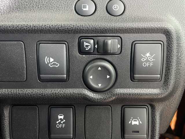 日産 ノート e－パワー X 埼玉県 2019(平31)年 4.5万km プレミアムコロナオレンジ 純正ナビ　/全方位カメラ　/ドライブレコーダー　/デジタルインナーミラー　/先行車発進お知らせ　/レーンキープアシスト　/衝突軽減ブレーキ　/オートライト　/ステアリングスイッチ　/純正アルミホイール　/フロアマット/ドアバイザー/ウインカーミラー