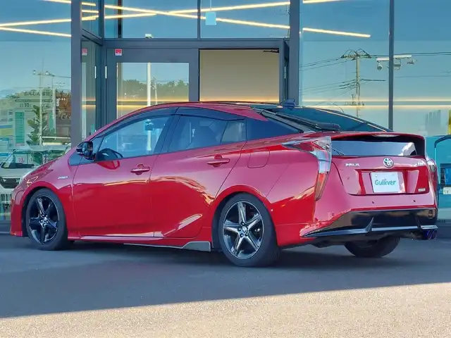 トヨタ プリウス A プレミアム ツーリング 20th 東京都 2017(平29)年 5.6万km 赤Ⅱ 純正11.6インチナビ/JBLプレミアムサウンド/Bluetooth接続/フルセグTV/バックモニター/ホワイトレザーシート/ドライブレコーダー/シートヒーター/トヨタセーフティセンス/プリクラッシュセーフティシステム/レーンディパーチャーアラート/オートマチックハイビーム/ステアリングスイッチ/横滑り防止装置/フルオートエアコン/デジタルインナーミラー/サイドエアバック/カーテンエアバック