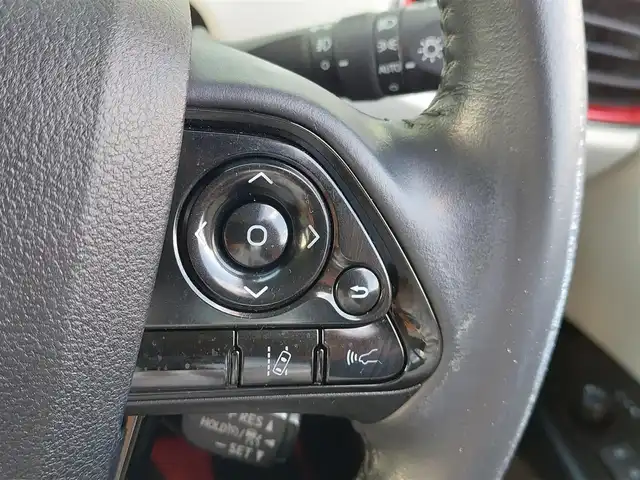 トヨタ プリウス A プレミアム ツーリング 20th 東京都 2017(平29)年 5.6万km 赤Ⅱ 純正11.6インチナビ/JBLプレミアムサウンド/Bluetooth接続/フルセグTV/バックモニター/ホワイトレザーシート/ドライブレコーダー/シートヒーター/トヨタセーフティセンス/プリクラッシュセーフティシステム/レーンディパーチャーアラート/オートマチックハイビーム/ステアリングスイッチ/横滑り防止装置/フルオートエアコン/デジタルインナーミラー/サイドエアバック/カーテンエアバック