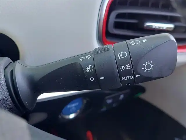 トヨタ プリウス A プレミアム ツーリング 20th 東京都 2017(平29)年 5.6万km 赤Ⅱ 純正11.6インチナビ/JBLプレミアムサウンド/Bluetooth接続/フルセグTV/バックモニター/ホワイトレザーシート/ドライブレコーダー/シートヒーター/トヨタセーフティセンス/プリクラッシュセーフティシステム/レーンディパーチャーアラート/オートマチックハイビーム/ステアリングスイッチ/横滑り防止装置/フルオートエアコン/デジタルインナーミラー/サイドエアバック/カーテンエアバック