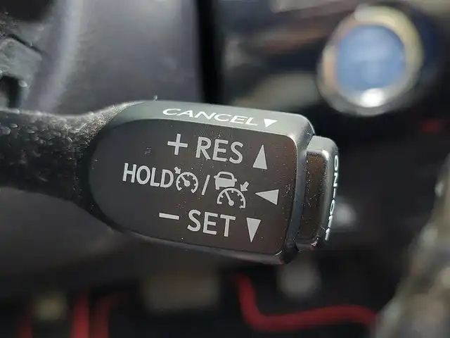 トヨタ プリウス A プレミアム ツーリング 20th 東京都 2017(平29)年 5.6万km 赤Ⅱ 純正11.6インチナビ/JBLプレミアムサウンド/Bluetooth接続/フルセグTV/バックモニター/ホワイトレザーシート/ドライブレコーダー/シートヒーター/トヨタセーフティセンス/プリクラッシュセーフティシステム/レーンディパーチャーアラート/オートマチックハイビーム/ステアリングスイッチ/横滑り防止装置/フルオートエアコン/デジタルインナーミラー/サイドエアバック/カーテンエアバック