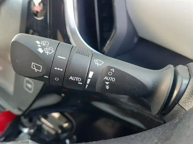 トヨタ プリウス A プレミアム ツーリング 20th 東京都 2017(平29)年 5.6万km 赤Ⅱ 純正11.6インチナビ/JBLプレミアムサウンド/Bluetooth接続/フルセグTV/バックモニター/ホワイトレザーシート/ドライブレコーダー/シートヒーター/トヨタセーフティセンス/プリクラッシュセーフティシステム/レーンディパーチャーアラート/オートマチックハイビーム/ステアリングスイッチ/横滑り防止装置/フルオートエアコン/デジタルインナーミラー/サイドエアバック/カーテンエアバック