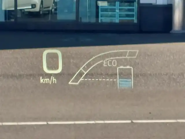 トヨタ プリウス A プレミアム ツーリング 20th 東京都 2017(平29)年 5.6万km 赤Ⅱ 純正11.6インチナビ/JBLプレミアムサウンド/Bluetooth接続/フルセグTV/バックモニター/ホワイトレザーシート/ドライブレコーダー/シートヒーター/トヨタセーフティセンス/プリクラッシュセーフティシステム/レーンディパーチャーアラート/オートマチックハイビーム/ステアリングスイッチ/横滑り防止装置/フルオートエアコン/デジタルインナーミラー/サイドエアバック/カーテンエアバック