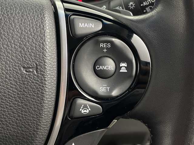 ホンダ オデッセイ アブソルート アドバンス 群馬県 2015(平27)年 9.6万km ホワイトオーキッドパール 純正８型ナビ　全方位カメラ　前方ドライブレコーダー　運転席パワーシート　クルーズコントロール追従有　両側パワースライドドア　Ｂｌｕｅｔｏｏｔｈ　ハーフレザーシート　ＬＥＤヘッドライト　純正ＥＴＣ