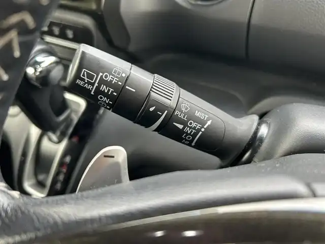 ホンダ Ｎ ＢＯＸ カスタム G L ターボ ホンダセンシング 長崎県 2017(平29)年 7.3万km プレミアムホワイトパールⅡ 純正ナビ（AM/FM/フルセグTV/BT/DISC）/ホンダセンシング/ターボ/バックカメラ/ドラレコ前方/ビルトインETC/両側パワースライドドア/レーダークルーズコントロール/パドルシフト/9灯式フルLEDヘッドライト/シーケンシャルターンシグナルランプ/LEDフォグライト＋クロームメッキフォグライトガーニッシュ/チップアップ＆ダイブダウン機構付スライドリアシート/360°スーパーUV・IRカットパッケージ/オートリトラミラー