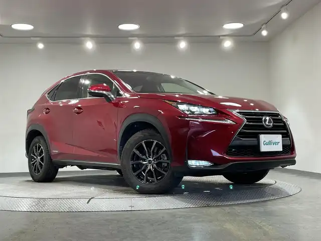 レクサス ＮＸ 300h Iパッケージ 愛知県 2014(平26)年 10万km レッドマイカクリスタルシャイン 純正７インチナビ/フルセグＴＶ/Ｂｌｕｅｔｏｏｔｈ/ＢＤ、ＤＶＤ再生/ＦＭ／ＡＭラジオ/衝突軽減ブレーキ/バックカメラ/コーナーセンサー/レーダークルーズ/ビルトインＥＴＣ/シートヒーター/パワーシート/パドルシフト/ステアリングヒーター