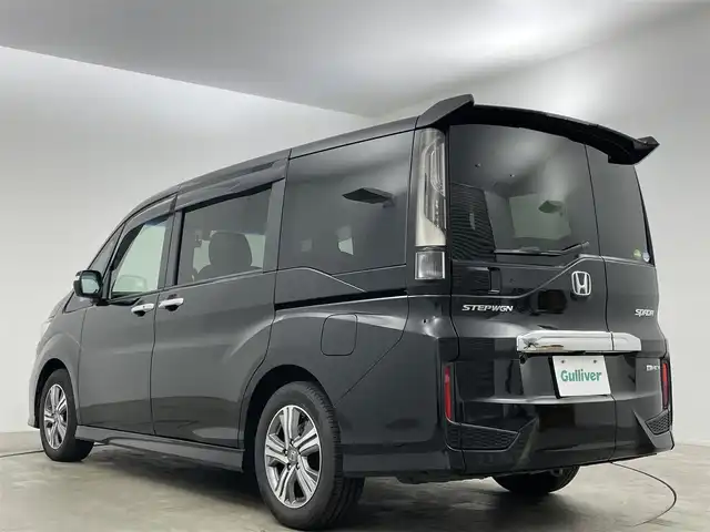 ホンダ ステップワゴン スパーダ eHEV G ホンダS 岡山県 2020(令2)年 5.1万km プレミアムスパークルブラックパール 純正9インチメモリナビ/（CD/DVD/Bluetooth/フルセグ/HDMI）/純正11.6インチフリップダウンモニター/ビルトインETC2.0/両側パワースライドドア/LEDヘッドライト/バックカメラ/レーダークルーズコントロール/前後ドライブレコーダー/レーンキープアシスト/プッシュスタート/スマートキー×2/ドアバイザー/フロアマット