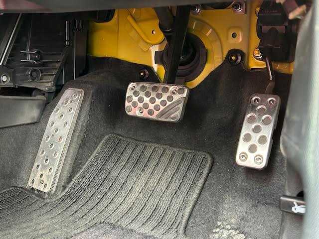 ホンダ Ｓ６６０ α 東京都 2015(平27)年 4.2万km カーニバルイエローⅡ ワンオーナー/社外ナビTV/バックカメラ/Bluetooth AMFM/レザーシート/クルーズコントロール/パドルシフト/オートエアコン(AAC)/SRSエアバッグ/スマートキー/ABS/ETC/スペアキー×1/保証書＆取扱説明書