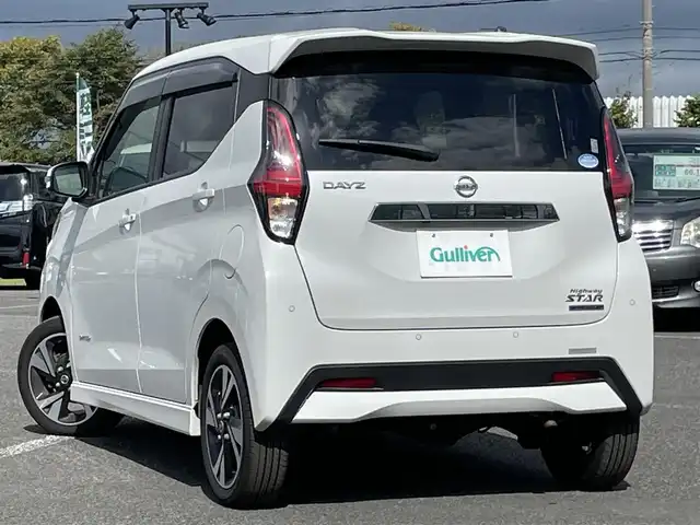 日産 デイズ HWS G ターボ プロパイロットED 道央・札幌 2019(令1)年 15.3万km ホワイトパール ４WD/純正ディーラーOPナビ/CD/DVD/SD/AUX/プロパイロット/エマージェンシーブレーキ/横滑り防止装置/レーダークルーズコントロール/レーンキープアシスト/クリアランスソナー/アラウンドビューモニター/ETC/ドライブレコーダー/アイドリングストップ/前席シートヒーター/ステアリングリモコン/電動パーキング/オートブレーキホールド/レーダー探知機/プッシュスタート/スマートキー/LEDヘッドライト/オートライト/オートハイビーム/フォグランプ/電動格納ミラー/ウィンカーミラー/純正フロアマット/ドアバイザー/スペアキー