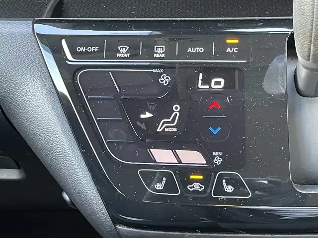 日産 デイズ HWS G ターボ プロパイロットED 道央・札幌 2019(令1)年 15.3万km ホワイトパール ４WD/純正ディーラーOPナビ/CD/DVD/SD/AUX/プロパイロット/エマージェンシーブレーキ/横滑り防止装置/レーダークルーズコントロール/レーンキープアシスト/クリアランスソナー/アラウンドビューモニター/ETC/ドライブレコーダー/アイドリングストップ/前席シートヒーター/ステアリングリモコン/電動パーキング/オートブレーキホールド/レーダー探知機/プッシュスタート/スマートキー/LEDヘッドライト/オートライト/オートハイビーム/フォグランプ/電動格納ミラー/ウィンカーミラー/純正フロアマット/ドアバイザー/スペアキー