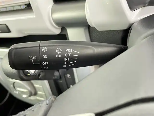 スズキ ハスラー X 千葉県 2015(平27)年 7.8万km フェニックスレッドパール/ブルーイッシュブラックパール ワンオーナー/スズキレーダーブレーキサポート/社外メモリナビ/・型番：MDV-L401/・CD/DVD/USB/ワンセグTV/・ビルトインETC/革巻きステアリング/D席シートヒーター/純正ゴムフロアマット/純正ドアバイザー/純正15インチAW/オートライト/・LEDヘッドライト/・フォグランプ/プッシュスタート/・スマートキー