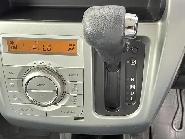 スズキ ハスラー X 千葉県 2015(平27)年 7.8万km フェニックスレッドパール/ブルーイッシュブラックパール ワンオーナー/スズキレーダーブレーキサポート/社外メモリナビ/・型番：MDV-L401/・CD/DVD/USB/ワンセグTV/・ビルトインETC/革巻きステアリング/D席シートヒーター/純正ゴムフロアマット/純正ドアバイザー/純正15インチAW/オートライト/・LEDヘッドライト/・フォグランプ/プッシュスタート/・スマートキー