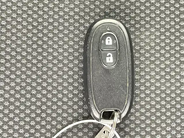 スズキ ハスラー X 千葉県 2015(平27)年 7.8万km フェニックスレッドパール/ブルーイッシュブラックパール ワンオーナー/スズキレーダーブレーキサポート/社外メモリナビ/・型番：MDV-L401/・CD/DVD/USB/ワンセグTV/・ビルトインETC/革巻きステアリング/D席シートヒーター/純正ゴムフロアマット/純正ドアバイザー/純正15インチAW/オートライト/・LEDヘッドライト/・フォグランプ/プッシュスタート/・スマートキー