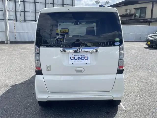 ホンダ Ｎ ＢＯＸ G SSパッケージ 山形県 2014(平26)年 6.4万km プレミアムホワイトパール (株)IDOMが運営する【じしゃロン山形店】の自社ローン専用車両になります。/こちらは現金またはオートローンご利用時の価格です。/自社ローンご希望の方は別途その旨お申付け下さい。/Gathersナビ/【1SEG/Bluetooth/DVD/CD/FM/AM】/両側パワースライドドア/ETC/バックカメラ/ステアリングスイッチ/ウィンカーミラー/ライトレベライザー/プッシュスタート/スマートキー/USB