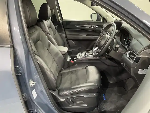 マツダ ＣＸ－５ XD ブラックトーンエディション 愛知県 2022(令4)年 4.9万km ポリメタルグレーM 純正１０．２５インチナビ/３６０°ビュー・モニター/衝突軽減ブレーキ/レーダークルーズコントロール/ブラインドスポットモニター/車線逸脱警報/クリアランスソナー/パワーバックドア/電動パーキングブレーキ/ブレーキホールド/パドルシフト/ワイヤレス充電/パワーシート【シートメモリー機能付】/ハンドルヒーター/シートヒーター/ハーフレザー/ドライブレコーダー/ETC/アクセサリーソケット/USB入力端子/ISOFIX/アイドリングストップ/純正フロアマット/純正19インチアルミホイール
