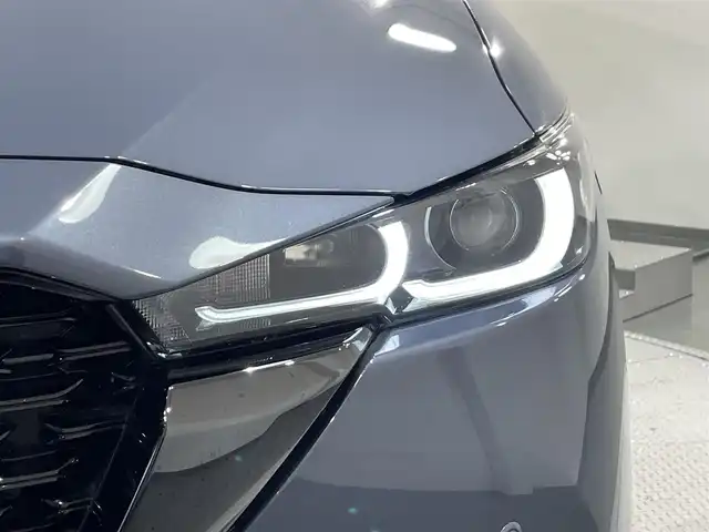 マツダ ＣＸ－５ XD ブラックトーンエディション 愛知県 2022(令4)年 4.9万km ポリメタルグレーM 純正１０．２５インチナビ/３６０°ビュー・モニター/衝突軽減ブレーキ/レーダークルーズコントロール/ブラインドスポットモニター/車線逸脱警報/クリアランスソナー/パワーバックドア/電動パーキングブレーキ/ブレーキホールド/パドルシフト/ワイヤレス充電/パワーシート【シートメモリー機能付】/ハンドルヒーター/シートヒーター/ハーフレザー/ドライブレコーダー/ETC/アクセサリーソケット/USB入力端子/ISOFIX/アイドリングストップ/純正フロアマット/純正19インチアルミホイール
