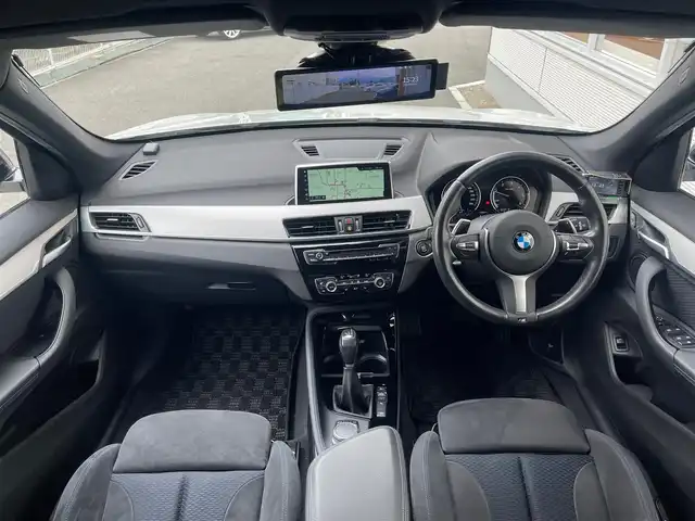 ＢＭＷ Ｘ１ xDrive 18d Mスポーツ 山梨県 2018(平30)年 5.3万km 白 Ｍスポーツ/４ＷＤ/インテリジェントセーフティー/ＬＫＡ/衝突軽減ブレーキ/純正ＨＤＤナビ/ＢＴ/ＵＳＢ/ミュージックサーバー/社外デジタルインナーミラー型ドラレコ/フットオープナー/スペアキー