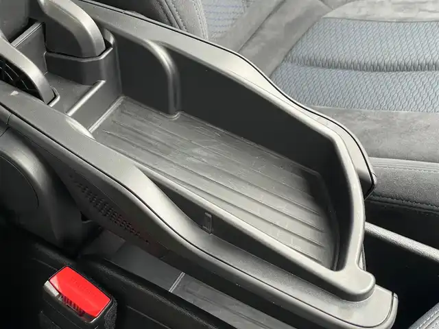 ＢＭＷ Ｘ１ xDrive 18d Mスポーツ 山梨県 2018(平30)年 5.3万km 白 Ｍスポーツ/４ＷＤ/インテリジェントセーフティー/ＬＫＡ/衝突軽減ブレーキ/純正ＨＤＤナビ/ＢＴ/ＵＳＢ/ミュージックサーバー/社外デジタルインナーミラー型ドラレコ/フットオープナー/スペアキー