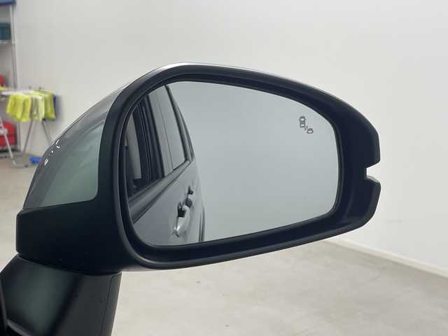 ホンダ フリード クロスター 埼玉県 2024(令6)年 0.1万km メテオロイドグレーメタリック 純正ナビ/　（TV/BT/FM/AM/USB)　/バックカメラ/ブラインドスポットモニター/ホンダセンシング　/両側電動スライドドア　/前席シートヒーター　/ルーフレール　/コーナーセンサー　　/純正アルミホイール/LEDヘッドライト/フォグランプ/革巻きハンドル/純正フロアマット/ECON