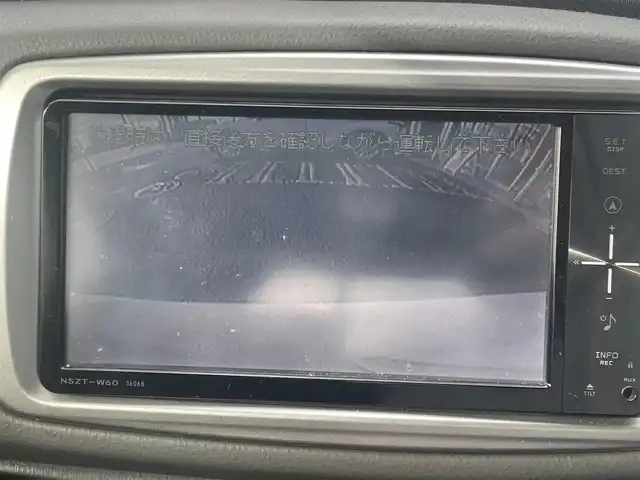 トヨタ ヴィッツ RS 神奈川県 2011(平23)年 11.9万km ホワイトパールクリスタルシャイン パドルシフト/モデリスタエアロ（モデリスタバージョン for RS）/社外ＡＷ１５インチ/純正ナビ（NSZT-W60）/CD/DVD/FM/AM/BT/ワンセグTV/SD/AUX/バックカメラ/ＡＡＣ/ＥＴＣ/キセノンヘッドライト/フォグランプ/オートライト