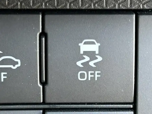 ダイハツ タント カスタム RS セレクション 岡山県 2020(令2)年 4.2万km ブラックマイカメタリック 登録時走行距離41756km/純正9インチナビ/フルセグTV(AM/FM/CD/DVD/Bluetooth)/バックカメラ/両側パワースライドドア/ETC/ドライブレコーダー/スマートアシスト3/・コーナーセンサー/・衝突回避支援ブレーキ機能/・レーダークルーズコントロール/・レーンキープコントロール/・オートマチックハイビーム/D/N席シートヒーター/LEDヘッドライト/USB入力端子/プッシュスタート/スマートキー/純正フロアマット/15インチ純正AW