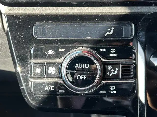 ダイハツ タント カスタム RS セレクション 岡山県 2020(令2)年 4.2万km ブラックマイカメタリック 登録時走行距離41756km/純正9インチナビ/フルセグTV(AM/FM/CD/DVD/Bluetooth)/バックカメラ/両側パワースライドドア/ETC/ドライブレコーダー/スマートアシスト3/・コーナーセンサー/・衝突回避支援ブレーキ機能/・レーダークルーズコントロール/・レーンキープコントロール/・オートマチックハイビーム/D/N席シートヒーター/LEDヘッドライト/USB入力端子/プッシュスタート/スマートキー/純正フロアマット/15インチ純正AW