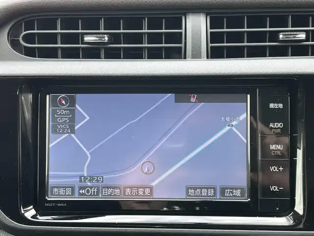 トヨタ アクア G 奈良県 2015(平27)年 2.8万km ダークバイオレットマイカメタリック 純正ナビ（NSZT-W64）/（フルセグ/BT/CD/DVD）/レーダークルーズコントロール/バックカメラ/前席シートヒーター/オートライト/電動格納ミラー/LEDヘッドライト/ETC/純正15インチAW/保証書/取り扱説明書/スペアキーX1