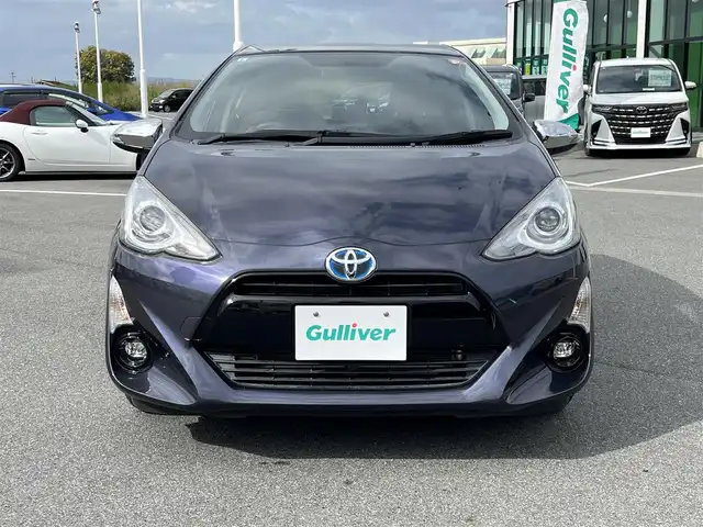 トヨタ アクア G 奈良県 2015(平27)年 2.8万km ダークバイオレットマイカメタリック 純正ナビ（NSZT-W64）/（フルセグ/BT/CD/DVD）/レーダークルーズコントロール/バックカメラ/前席シートヒーター/オートライト/電動格納ミラー/LEDヘッドライト/ETC/純正15インチAW/保証書/取り扱説明書/スペアキーX1
