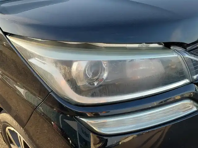 スズキ ソリオ バンディット HV MV 東京都 2019(平31)年 7.9万km スーパーブラックパール 純正ナビ/　・フルセグTV/　・Bluetooth接続/　・CD/DVD再生/　・SDミュージックサーバー/　・AM/FMラジオ/バックカメラ/ETC/ドライブレコーダー/被害軽減ブレーキ/両側パワースライドドア/クルーズコントロール/パドルシフト/純正フロアマット/LEDヘッドライト/プッシュスタート/スマートキー