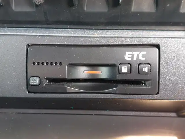 スズキ ソリオ バンディット HV MV 東京都 2019(平31)年 7.9万km スーパーブラックパール 純正ナビ/　・フルセグTV/　・Bluetooth接続/　・CD/DVD再生/　・SDミュージックサーバー/　・AM/FMラジオ/バックカメラ/ETC/ドライブレコーダー/被害軽減ブレーキ/両側パワースライドドア/クルーズコントロール/パドルシフト/純正フロアマット/LEDヘッドライト/プッシュスタート/スマートキー