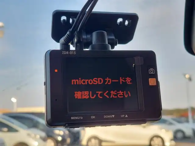 スズキ ソリオ バンディット HV MV 東京都 2019(平31)年 7.9万km スーパーブラックパール 純正ナビ/　・フルセグTV/　・Bluetooth接続/　・CD/DVD再生/　・SDミュージックサーバー/　・AM/FMラジオ/バックカメラ/ETC/ドライブレコーダー/被害軽減ブレーキ/両側パワースライドドア/クルーズコントロール/パドルシフト/純正フロアマット/LEDヘッドライト/プッシュスタート/スマートキー
