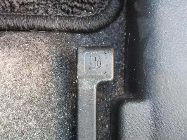 スズキ ソリオ バンディット HV MV 東京都 2019(平31)年 7.9万km スーパーブラックパール 純正ナビ/　・フルセグTV/　・Bluetooth接続/　・CD/DVD再生/　・SDミュージックサーバー/　・AM/FMラジオ/バックカメラ/ETC/ドライブレコーダー/被害軽減ブレーキ/両側パワースライドドア/クルーズコントロール/パドルシフト/純正フロアマット/LEDヘッドライト/プッシュスタート/スマートキー