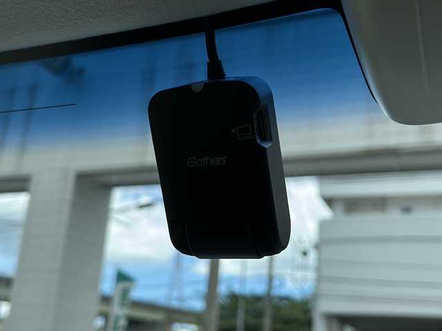 ホンダ Ｎ ＢＯＸ G L ホンダセンシング 沖縄県 2017(平29)年 0.9万km モーニングミストブルーM 純正8型ナビ/（ＡＭ／ＦＭ／ＣＤ／ＤＶＤ／ＢＴ）/フルセグＴＶ/バックモニター/両側パワスラ/クルーズコントロール/ホンダセンシング/ドラレコ/ＥＴＣ/純正フロアマット/スマートキー/ドライブレコーダー/LEDヘッドライト/ETC/スマートキー