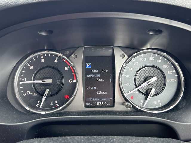 トヨタ ハイラックス Z 奈良県 2020(令2)年 3.7万km アティチュードブラックマイカ ALPINEナビ(フルセグTV/CD/DVD/AM・FM/BT/HDMI)/バックカメラ/ETC/前後ドラレコ/AEROKLAS(エアロクラス)トノカバー/GRフロントバンパーカバー/GRドアハンドルプロテクター/パートタイム4WD/リヤデフロック/ダウンヒルアシストコントロール/排出ガス浄化スイッチ/パワーヒーター/横滑り防止装置/レーンキープアシスト/衝突被害軽減システム/LEDヘッドライト/純正フロアマット/純正マッドフラップ/ドアバイザー/スペアキー