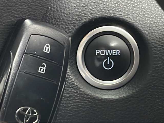トヨタ カローラツーリング ハイブリッド G 群馬県 2024(令6)年 1.2万km プラチナホワイトパールマイカ 純正10.5型ナビ　バックカメラ　スペアタイヤ　アダプティブクルーズコントロール　衝突被害軽減ブレーキ　電動サイドブレーキ　レザーステアリング　オートハイビーム　BSM クリアランスソナー　禁煙車