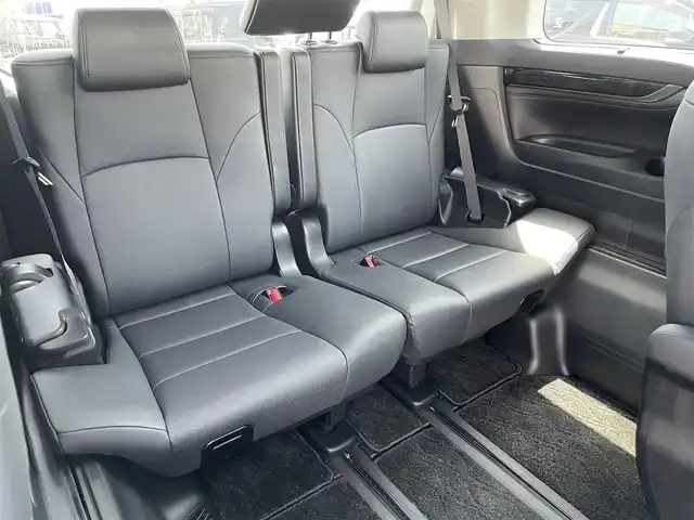 トヨタ ヴェルファイア Z Gエディション 茨城県 2021(令3)年 2.9万km ブラック 純正ナビ/【AM・FM・BT・TV・USB】/フリップダウンモニター/パワーシート/シートメモリ/シートヒーター/エアシート/ステアリングヒーター/オットマン/電動リアゲート/ルームミラー型ドライブレコーダー/デジタルインナーミラー/レーダークルコン/Bカメラ/ETC2.0/前後コーナーセンサー/ブレーキホールド/ステリモ/純正アルミホイール