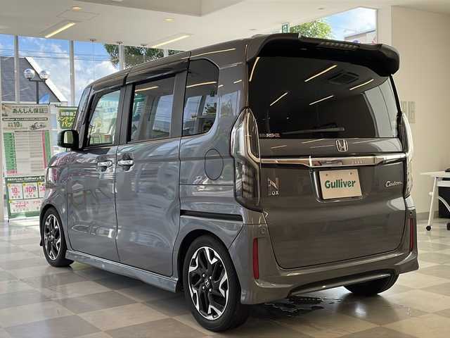 ホンダ Ｎ ＢＯＸ カスタム G L ターボ ホンダセンシング 岐阜県 2019(令1)年 8.7万km シャイニンググレーM ターボ/純正9型ナビゲーション/バックモニター/Bluetooth/フルセグ/純正エンジンスターター/RSRダウンサス/OBDタイヤ空気圧監視システム/ホンダセンシング/追従クルーズコントロール/車線逸脱警報/プッシュスタート/スマートキー/スペアキー×２(スターター用)/前後ドライブレコーダー/ハーフレザーシート/前席シートヒーター/ETC/LEDヘッドライト/シーケンシャルウィンカー