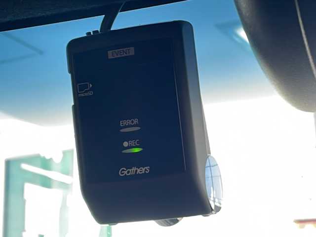 ホンダ Ｎ ＢＯＸ カスタム G L ターボ ホンダセンシング 岐阜県 2019(令1)年 8.7万km シャイニンググレーM ターボ/純正9型ナビゲーション/バックモニター/Bluetooth/フルセグ/純正エンジンスターター/RSRダウンサス/OBDタイヤ空気圧監視システム/ホンダセンシング/追従クルーズコントロール/車線逸脱警報/プッシュスタート/スマートキー/スペアキー×２(スターター用)/前後ドライブレコーダー/ハーフレザーシート/前席シートヒーター/ETC/LEDヘッドライト/シーケンシャルウィンカー