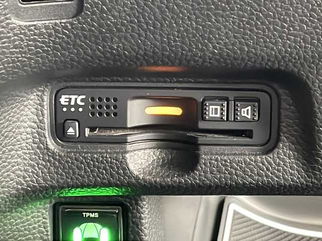 ホンダ Ｎ ＢＯＸ カスタム G L ターボ ホンダセンシング 岐阜県 2019(令1)年 8.7万km シャイニンググレーM ターボ/純正9型ナビゲーション/バックモニター/Bluetooth/フルセグ/純正エンジンスターター/RSRダウンサス/OBDタイヤ空気圧監視システム/ホンダセンシング/追従クルーズコントロール/車線逸脱警報/プッシュスタート/スマートキー/スペアキー×２(スターター用)/前後ドライブレコーダー/ハーフレザーシート/前席シートヒーター/ETC/LEDヘッドライト/シーケンシャルウィンカー