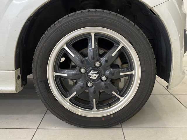 スズキ アルト ターボRS 新潟県 2015(平27)年 9.1万km パールホワイト 4WD/CD/BT/USB/ETC/衝突被害軽減ブレーキ/シートヒーター /パドルシフト/スマートキー/プッシュスタート/LEDヘッドライト/オートライト/フォグランプ/純正15インチアルミホイール/社外14インチAW冬タイヤ車載