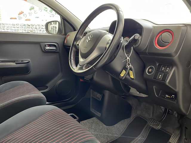 スズキ アルト ターボRS 新潟県 2015(平27)年 9.1万km パールホワイト 4WD/CD/BT/USB/ETC/衝突被害軽減ブレーキ/シートヒーター /パドルシフト/スマートキー/プッシュスタート/LEDヘッドライト/オートライト/フォグランプ/純正15インチアルミホイール/社外14インチAW冬タイヤ車載