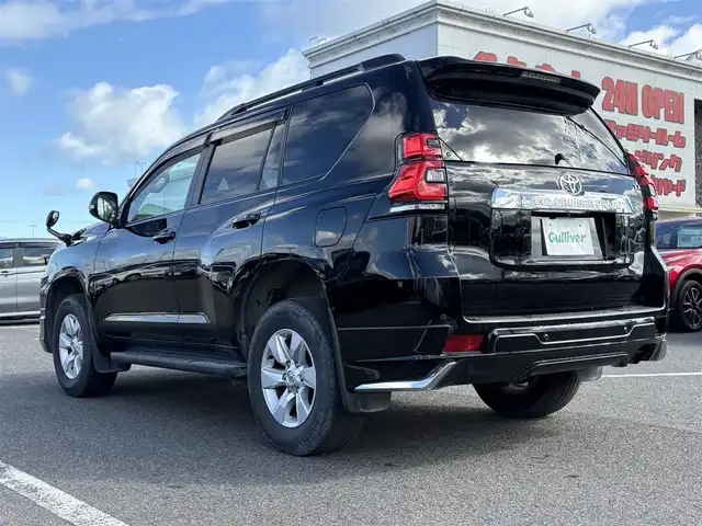 トヨタ ランドクルーザー プラド TX 大分県 2021(令3)年 3.7万km ブラック ・純正ナビ(CD/DVD/SD/BT)/・バックカメラ/・フルセグテレビ/・モデリスタ/・プリクラッシュセーフティ/・レーンキープアシスト/・レーダークルーズコントロール/・テレビキャンセラー/・MTモード付きAT/・ドライブレコーダー/・ETC/・オートハイビーム/・スマートキー/・オートライト/・純正アルミホイール