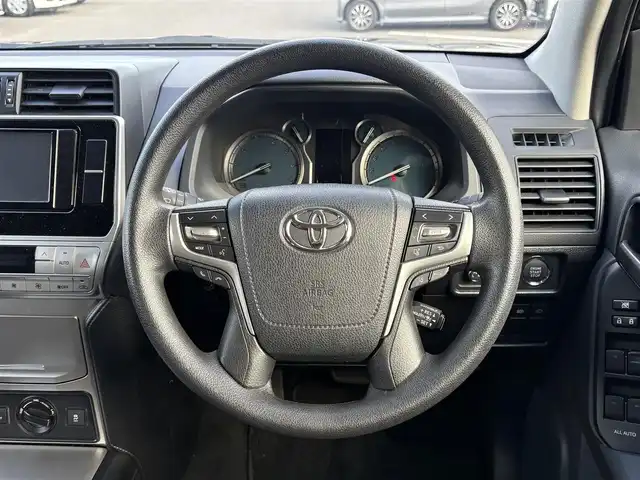 トヨタ ランドクルーザー プラド TX 大分県 2021(令3)年 3.7万km ブラック ・純正ナビ(CD/DVD/SD/BT)/・バックカメラ/・フルセグテレビ/・モデリスタ/・プリクラッシュセーフティ/・レーンキープアシスト/・レーダークルーズコントロール/・テレビキャンセラー/・MTモード付きAT/・ドライブレコーダー/・ETC/・オートハイビーム/・スマートキー/・オートライト/・純正アルミホイール