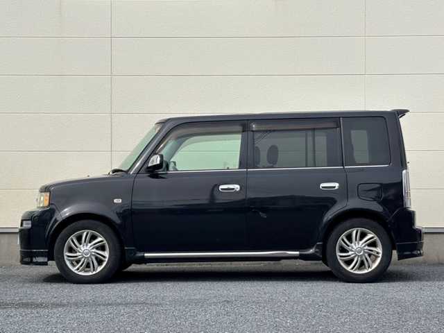トヨタ ｂＢ Z Xバージョン 茨城県 2005(平17)年 8.1万km ブラックマイカ 社外ナビ/サンルーフ/スペアキー/純正フロアマット/純正AW