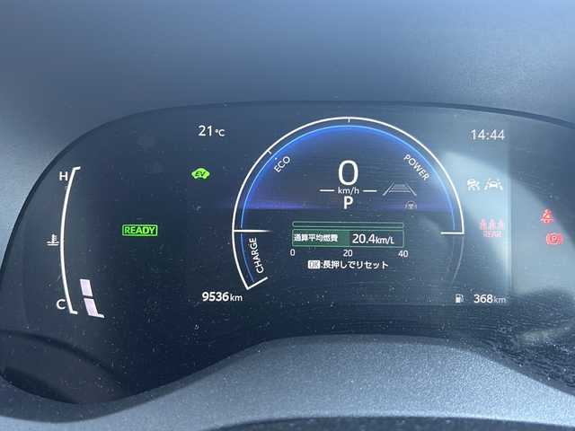 トヨタ ヤリスクロス ハイブリッド Z 鳥取県 2024(令6)年 1万km マッシブグレー Toyota Safety Sense/セーフティ・サポートカーS〈ワイド〉/プリクラッシュセーフティ（歩行者［昼夜］・自転車運転者［昼　夜］・自動二輪車［昼］検知機能付衝突回避支援タイプ／ミリ波レーダー＋単眼カメラ方式）/レーダークルーズコントロール（全車速追従機能付)/パノラミックビューモニター/Toyota純正ナビ/フルセグテレビ/AM/FM、CD/DVD/Bluetooth、iPod/ドアバイザー/プッシュスタート/ETC/ワンオーナー/スタッドレスタイヤ４本付き