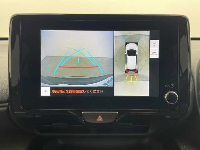 トヨタ ヤリスクロス ハイブリッド Z 秋田県 2024(令6)年 1万km マッシブグレー 4WD/セーフティセンス　/純正メモリナビ　/　　BT/フルセグTV/パノラミックビューモニター　/レーダークルーズコントロール　/LEDオートライト　/オートマチックハイビーム　/ハーフレザーシート　/前席シートヒーター　/純正18インチアルミホイール　/ステアリングヒーター/ステアリングスイッチ/ダウンヒルアシストコントロール/nanoeエアコン/スマートキー/ビルトインETC2.0