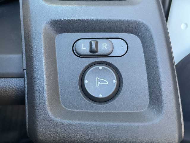 ホンダ Ｓ６６０ α 兵庫県 2016(平28)年 4万km プレミアムスターホワイトパール 5MT/ディスプレイオーディオ/(USB/HDMI)/ETC/バックカメラ/クルーズコントロール/前方ドライブレコーダー/ハーフレザーシート/ステアリングリモコン/スマートキー/純正フロアマット