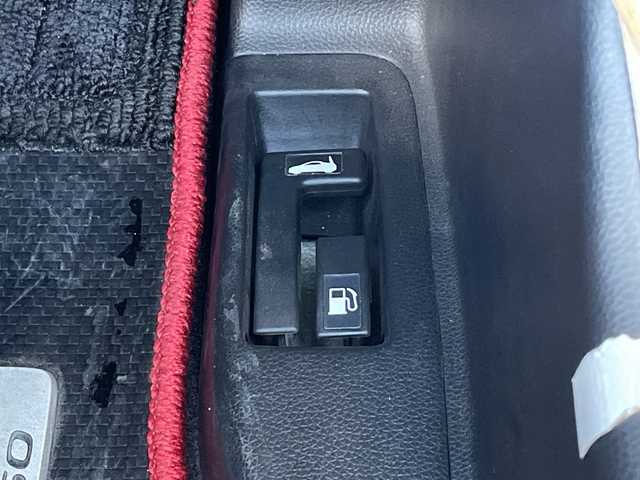 ホンダ Ｓ６６０ α 兵庫県 2016(平28)年 4万km プレミアムスターホワイトパール 5MT/ディスプレイオーディオ/(USB/HDMI)/ETC/バックカメラ/クルーズコントロール/前方ドライブレコーダー/ハーフレザーシート/ステアリングリモコン/スマートキー/純正フロアマット